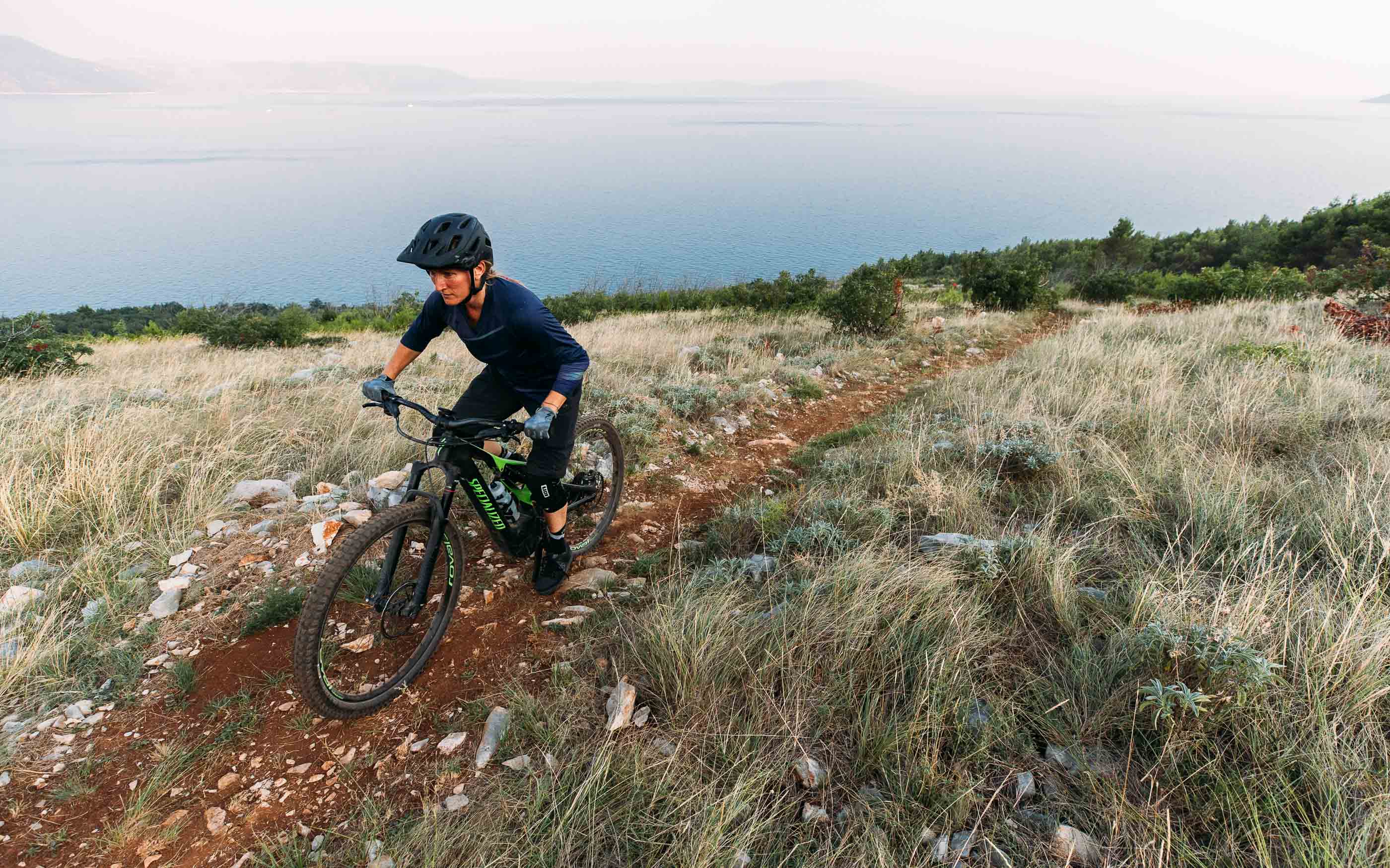 E‑bike adventure in the mountains